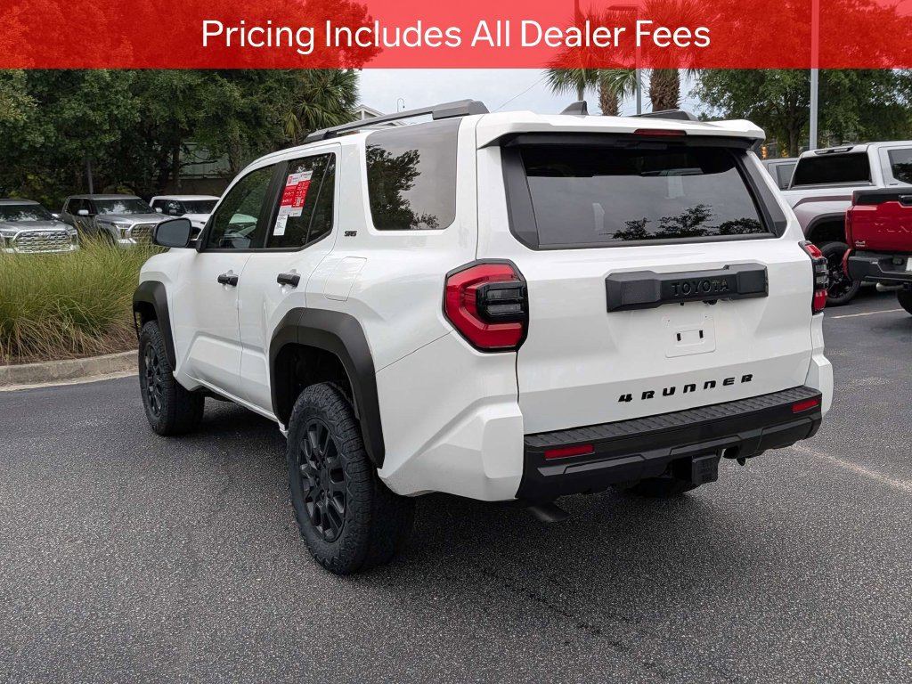 New 2026 Toyota 4Runner SR5 AWD/4WD image 7
