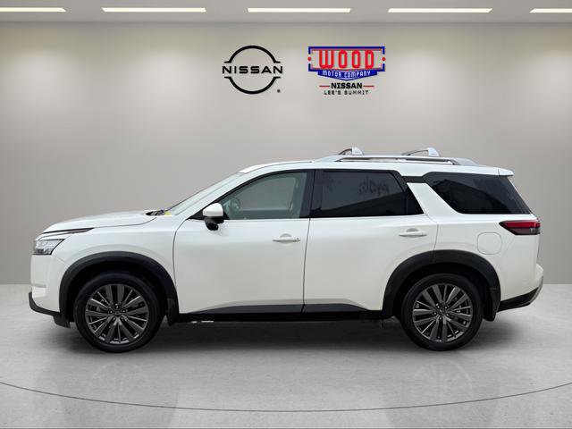 Used 2024 Nissan Pathfinder SL w/ SL Premium Package image 5