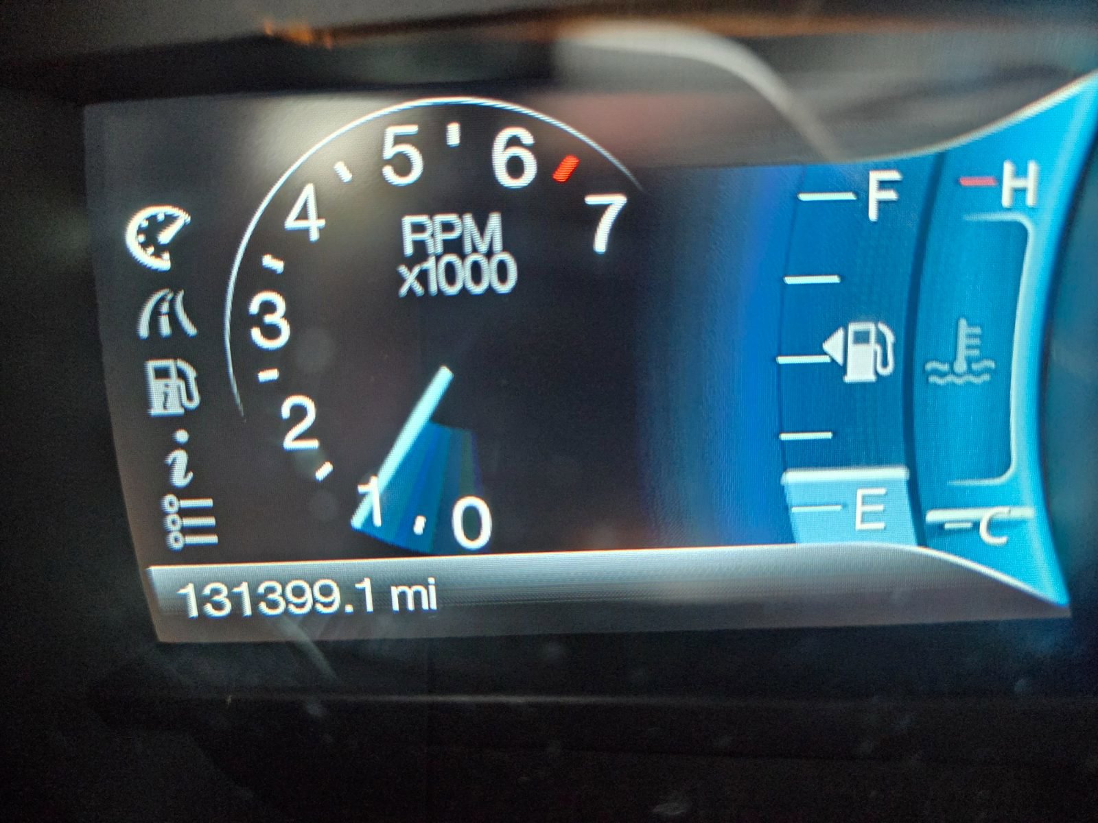 Used 2014 Ford Fusion Titanium FWD image 16