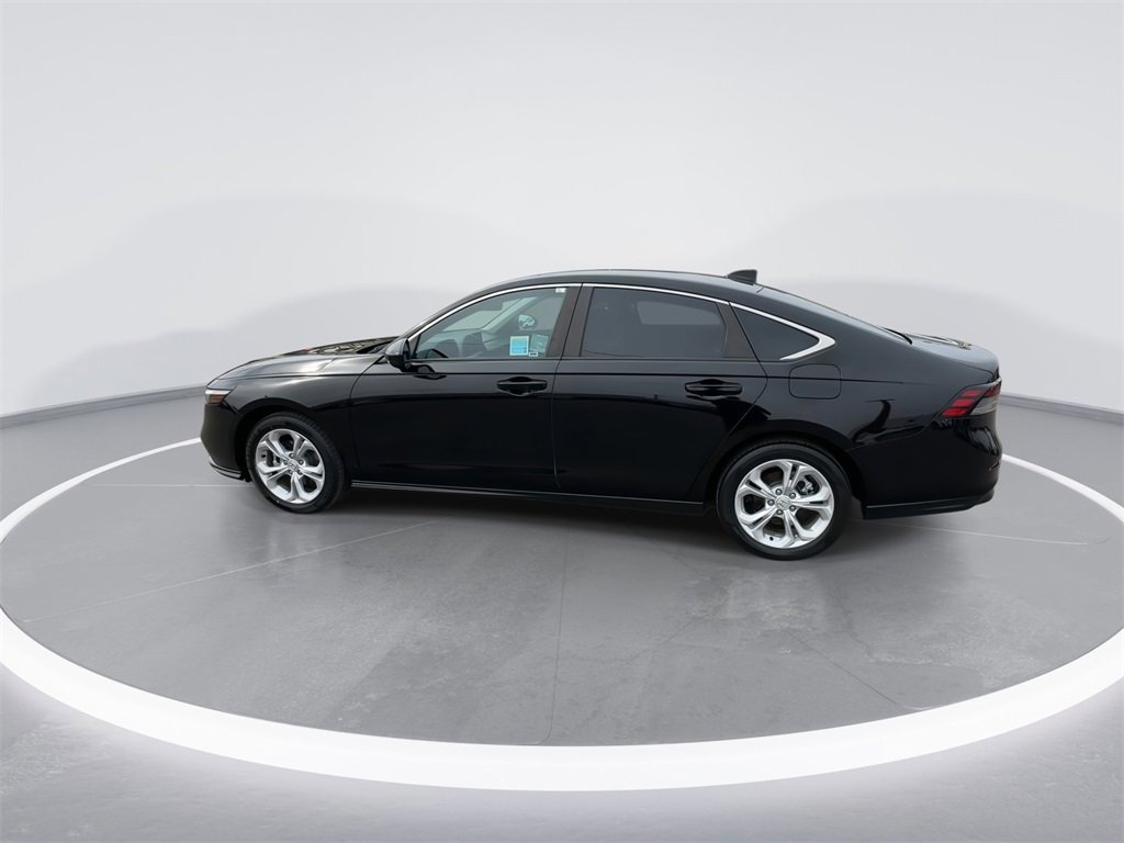 Used 2023 Honda Accord LX image 8