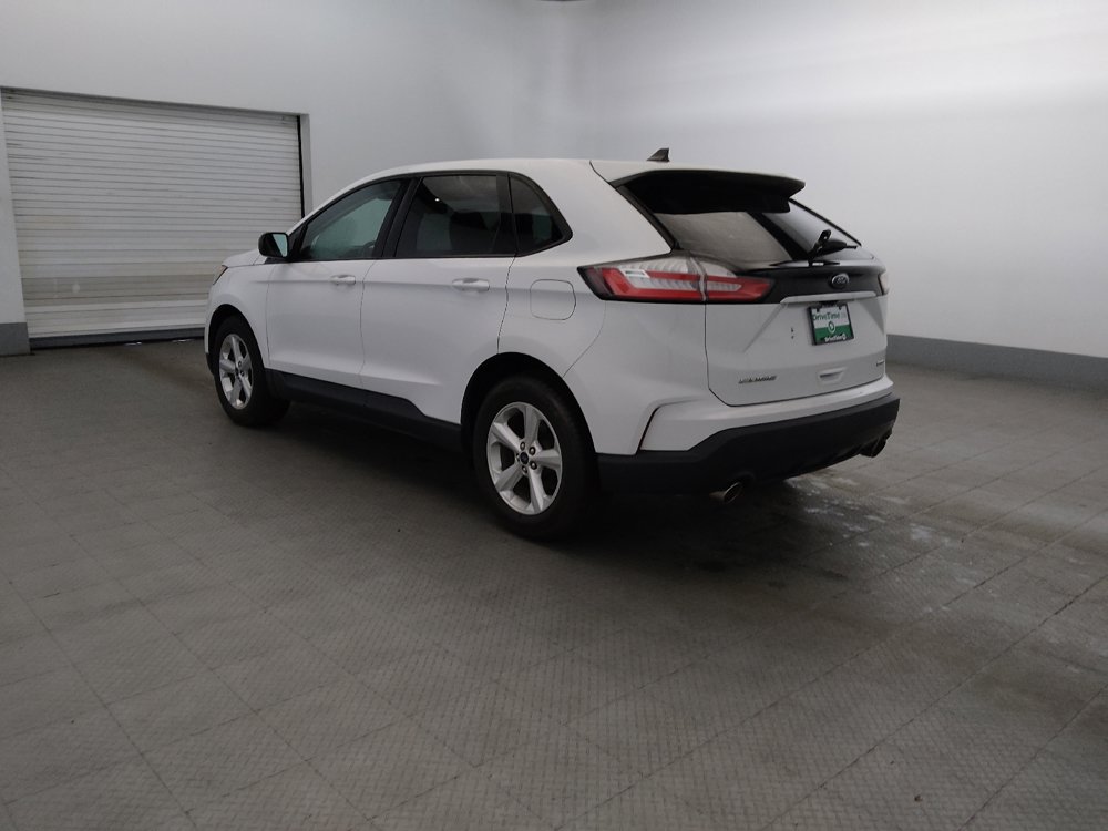 Used 2020 Ford Edge SE FWD image 3