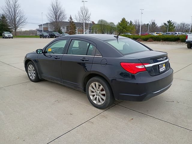 Used 2011 Chrysler 200 Touring image 5