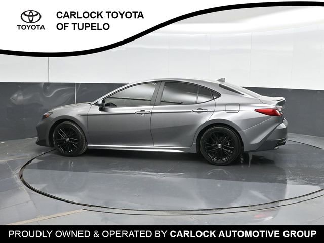 Used 2025 Toyota Camry SE w/ Multimedia Upgrade Package FWD image 9