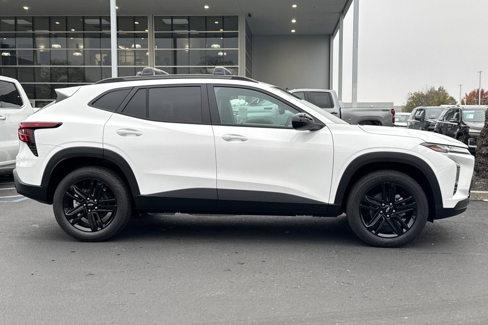 New 2026 Chevrolet Trax ACTIV w/ Driver Confidence Package image 2