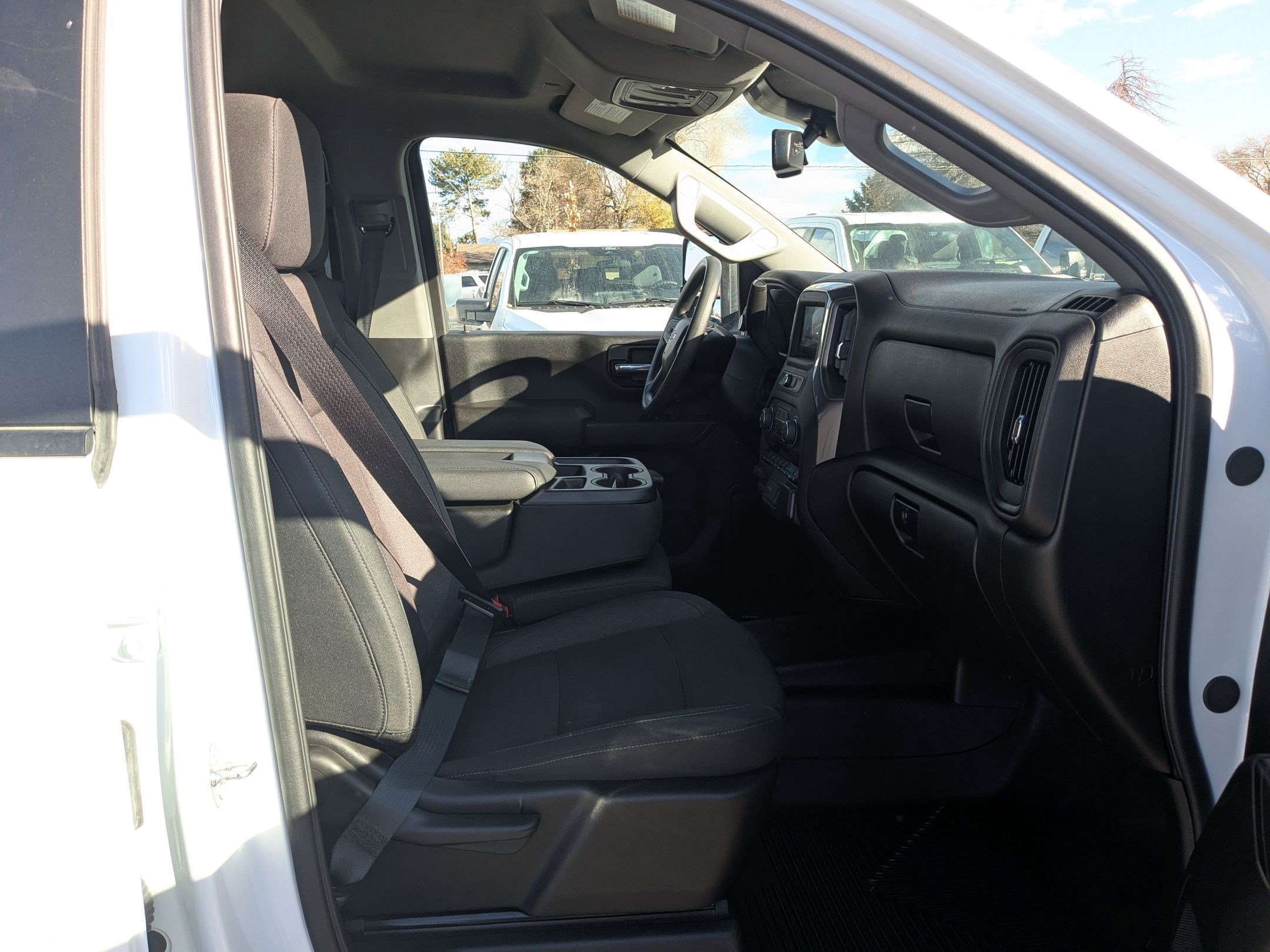 Used 2024 Chevrolet Silverado 3500 W/T image 31