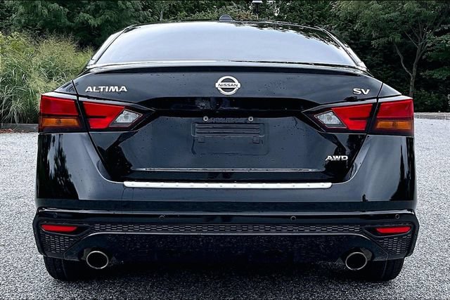 Used 2022 Nissan Altima 2.5 SV w/ SV Premium Package AWD/4WD image 16