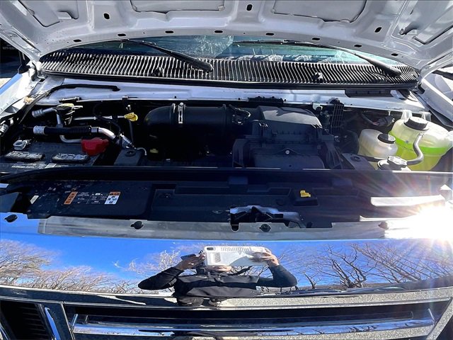 New 2025 Ford E-350 and Econoline 350 XL w/ Power Equipment Group image 9