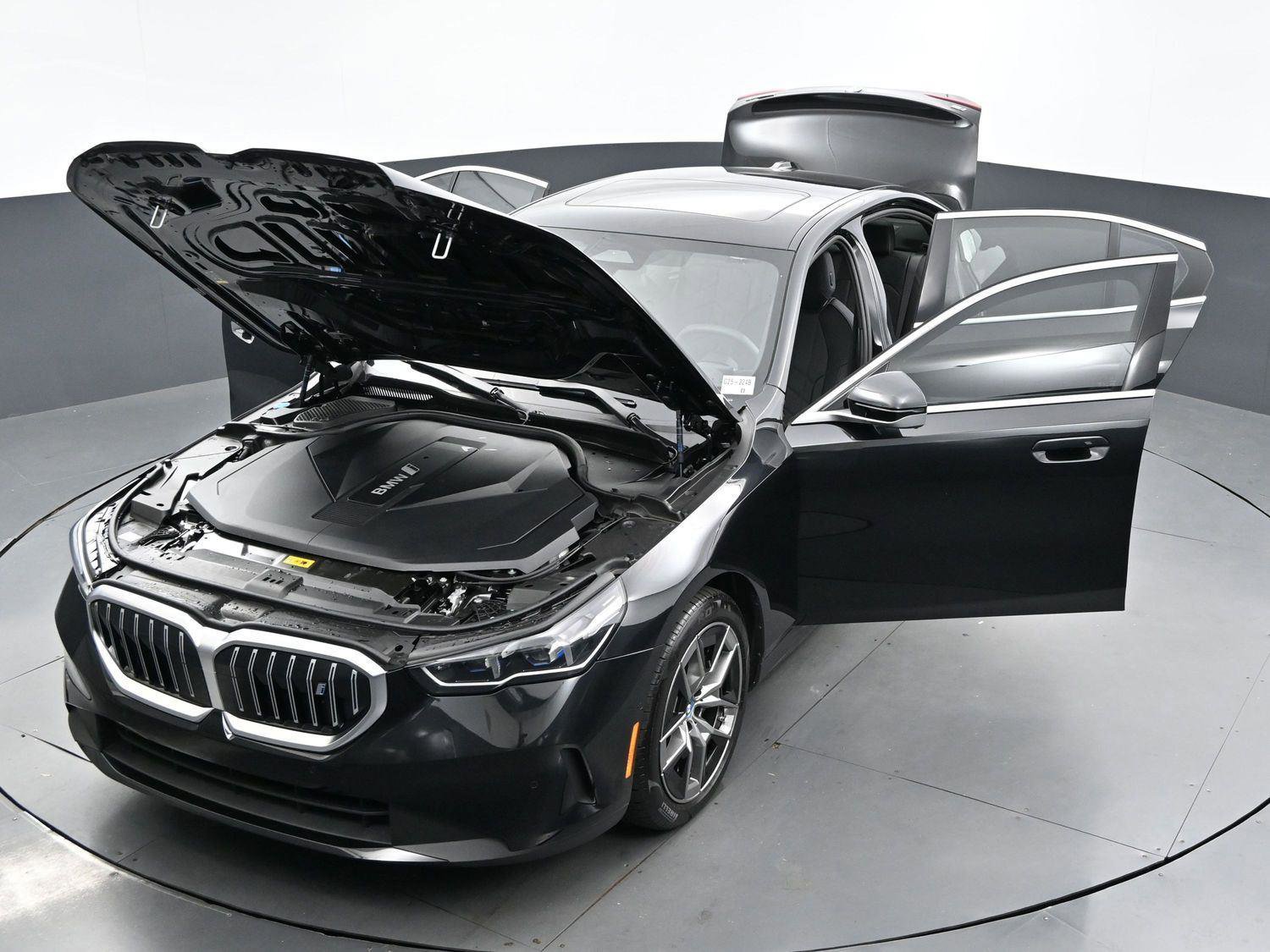 Used 2024 BMW i5 eDrive40i w/ M Sport Package image 48