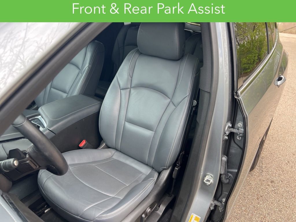 Used 2023 Buick Enclave Essence w/ Sport Touring Edition AWD/4WD image 32