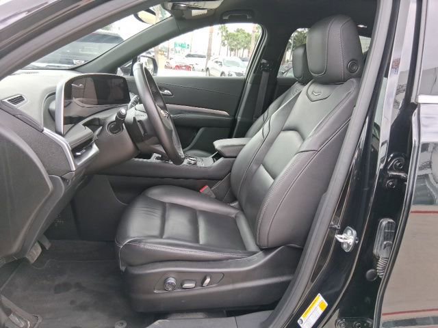 Certified 2025 Cadillac XT4 Premium Luxury FWD image 19