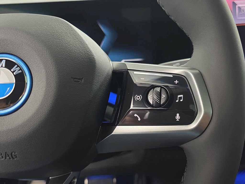 New 2027 BMW i5 xDrive40 w/ M Sport Package AWD/4WD image 18