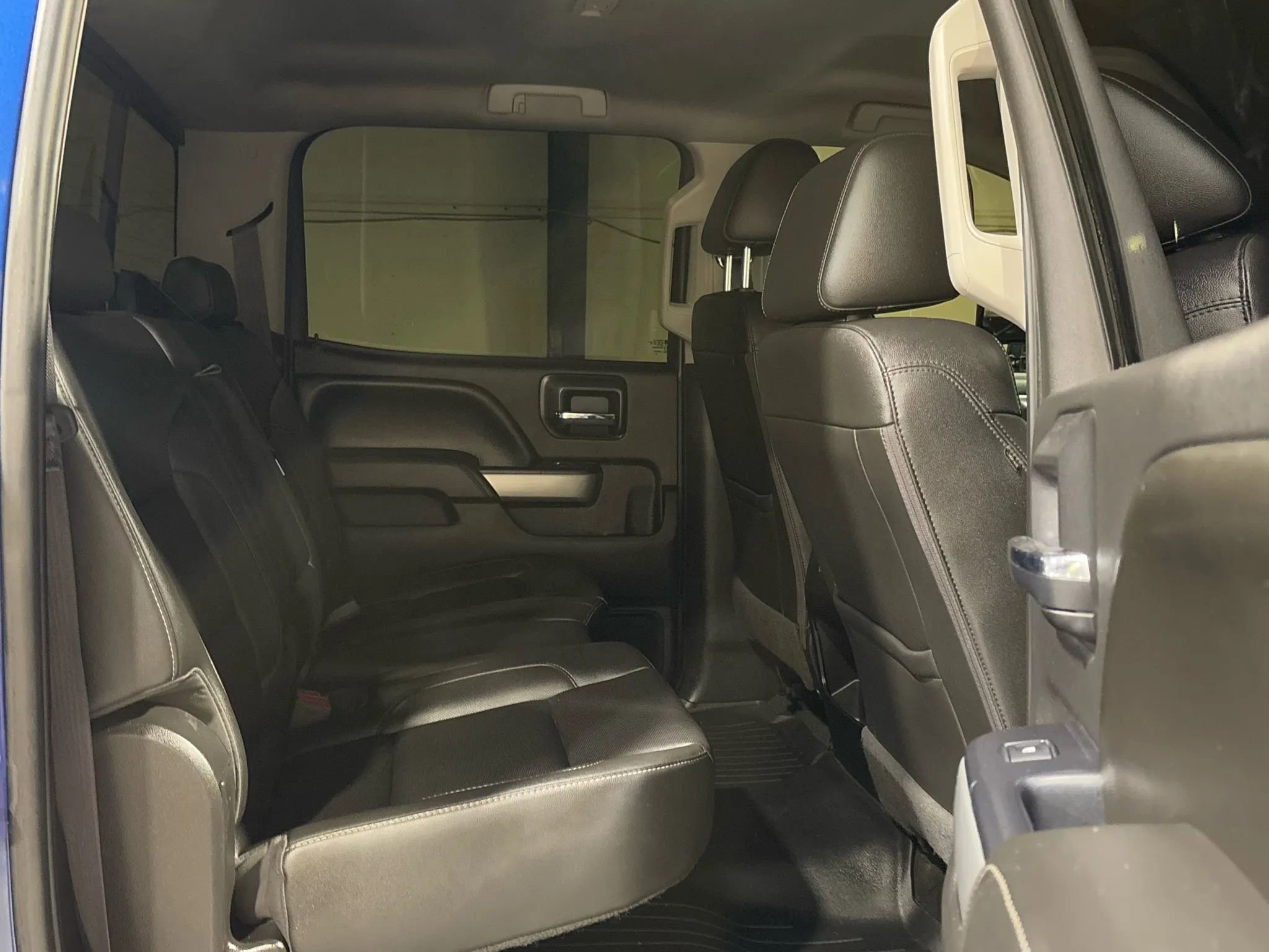 Used 2016 Chevrolet Silverado 2500 LTZ w/ Duramax Plus Package image 11