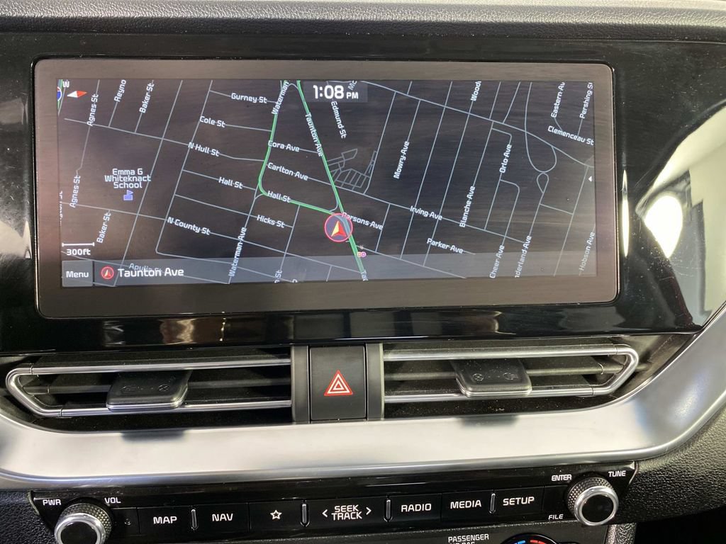 Used 2022 Kia Niro Touring Special Edition FWD image 21