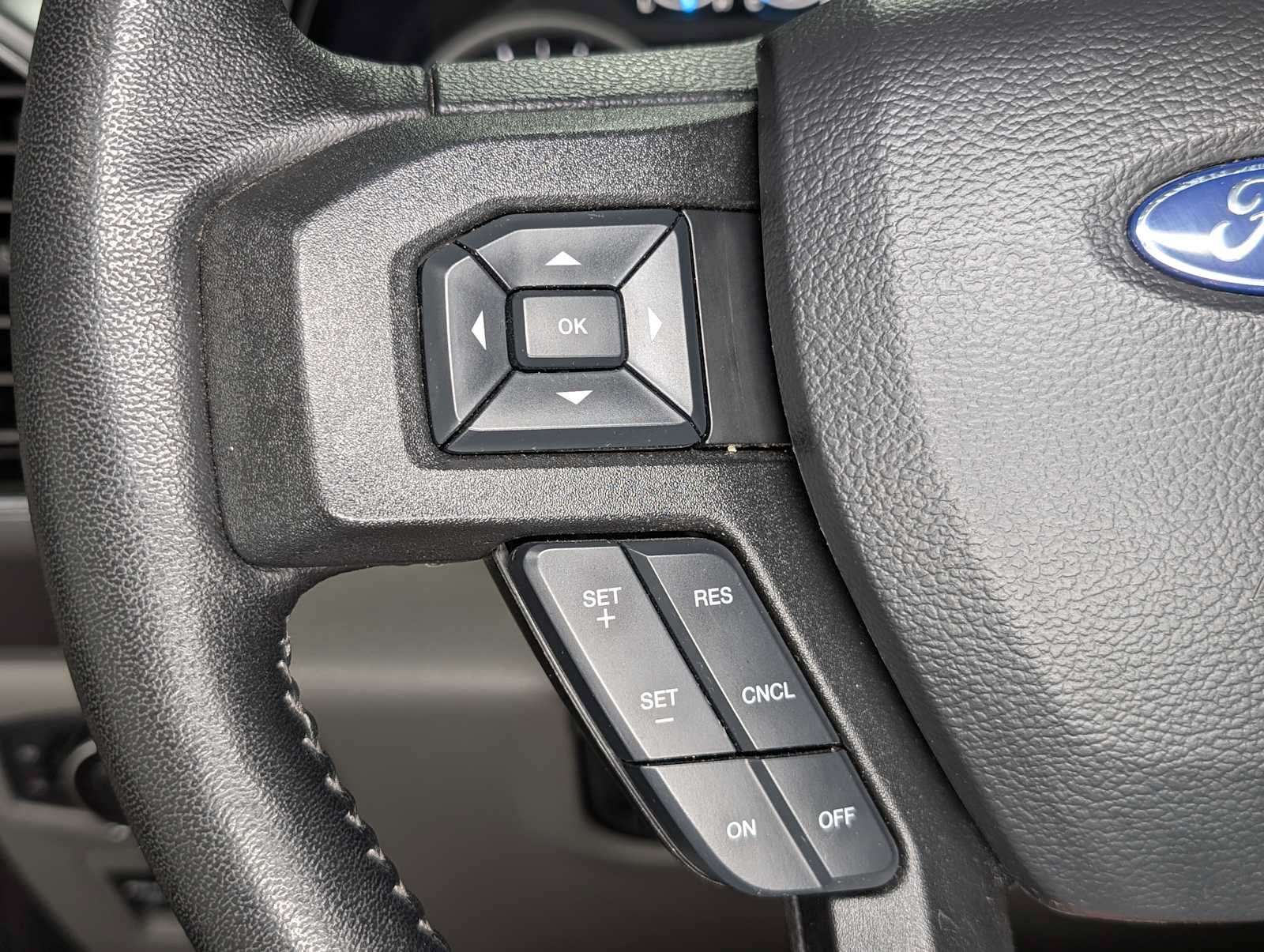 Used 2019 Ford F150 XLT w/ Equipment Group 302A Luxury AWD/4WD image 35