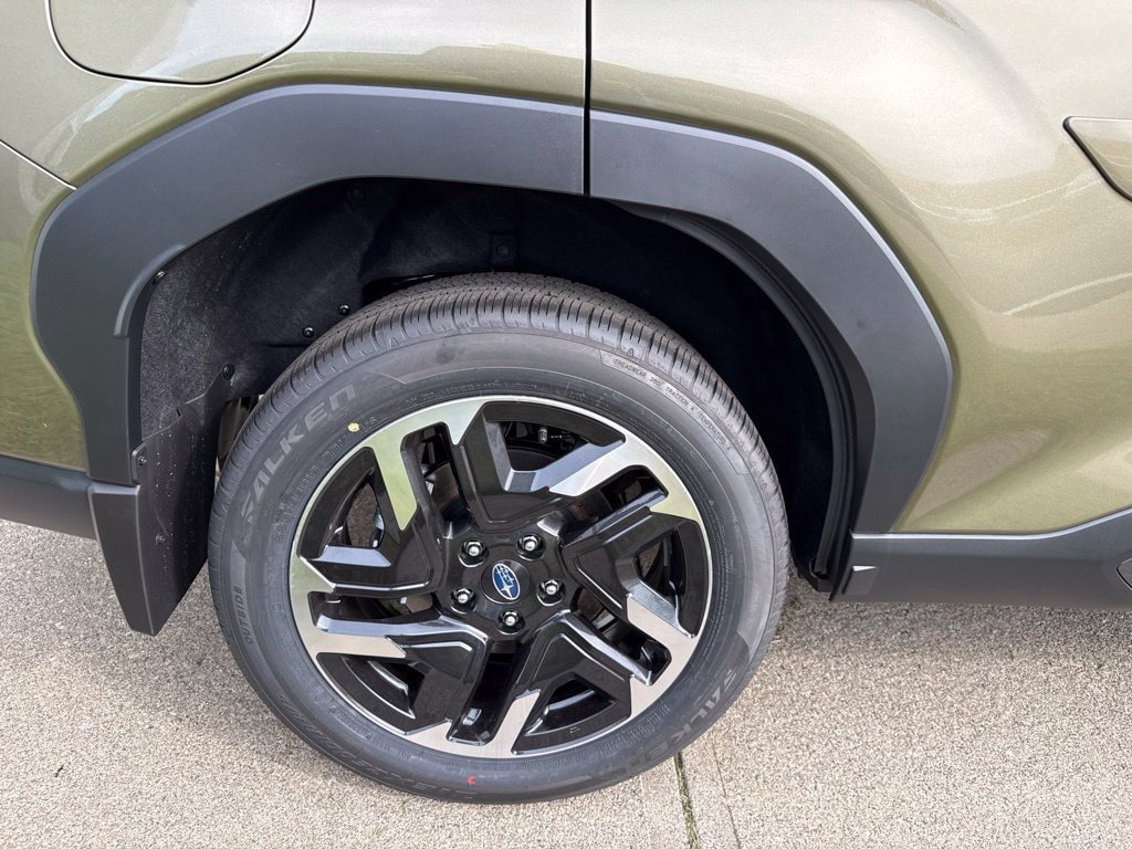 New 2026 Subaru Forester Limited AWD/4WD image 10