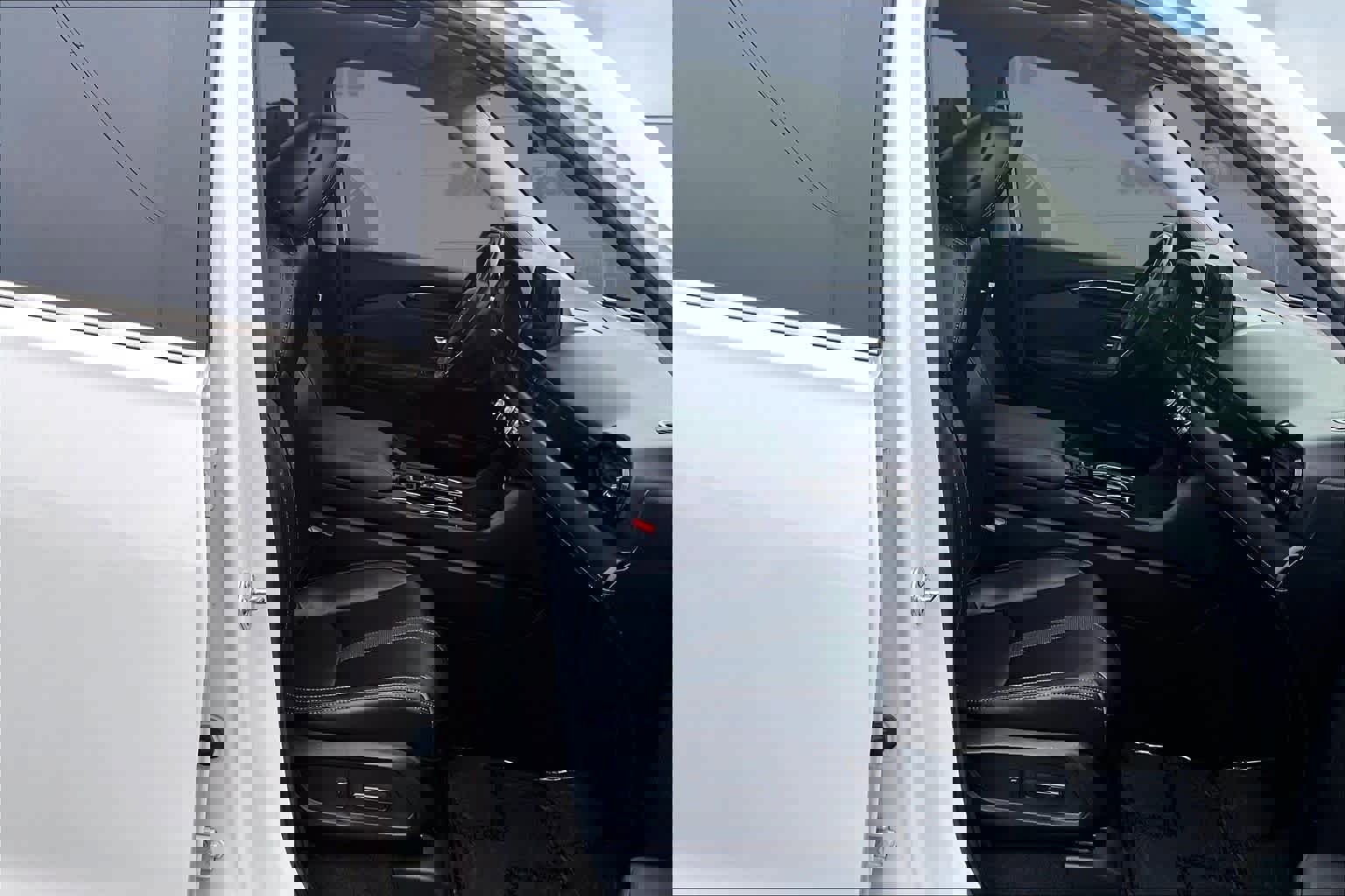 Used 2023 Honda Pilot Touring image 14