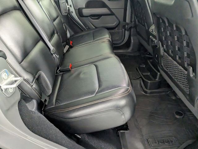 Used 2022 Jeep Wrangler Unlimited Rubicon w/ Trailer Tow Package image 30