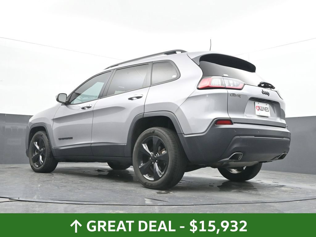 Used 2019 Jeep Cherokee Latitude Plus FWD image 31
