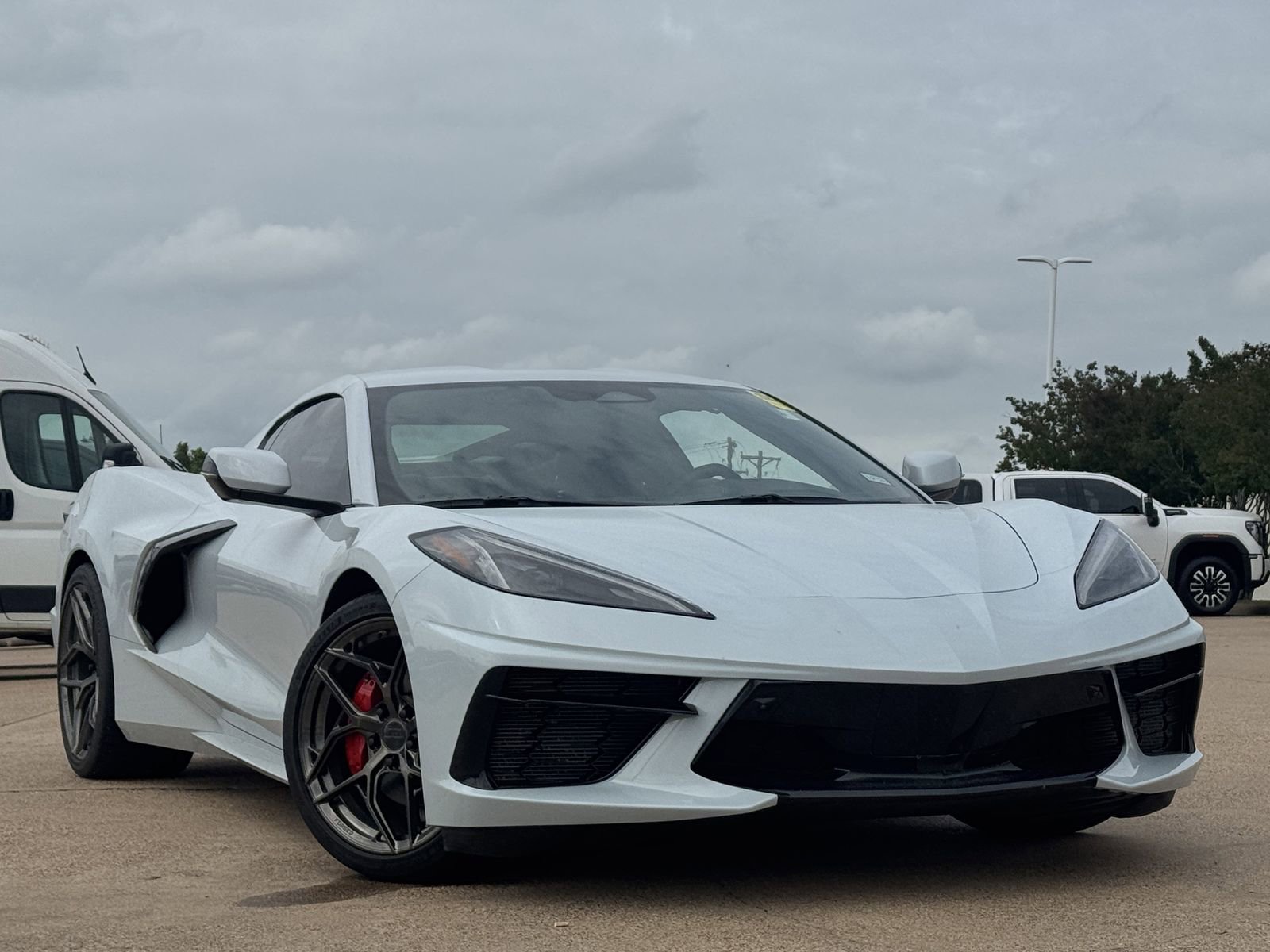 Used 2024 Chevrolet Corvette Stingray Preferred Cpe w/ 2LT RWD image 2