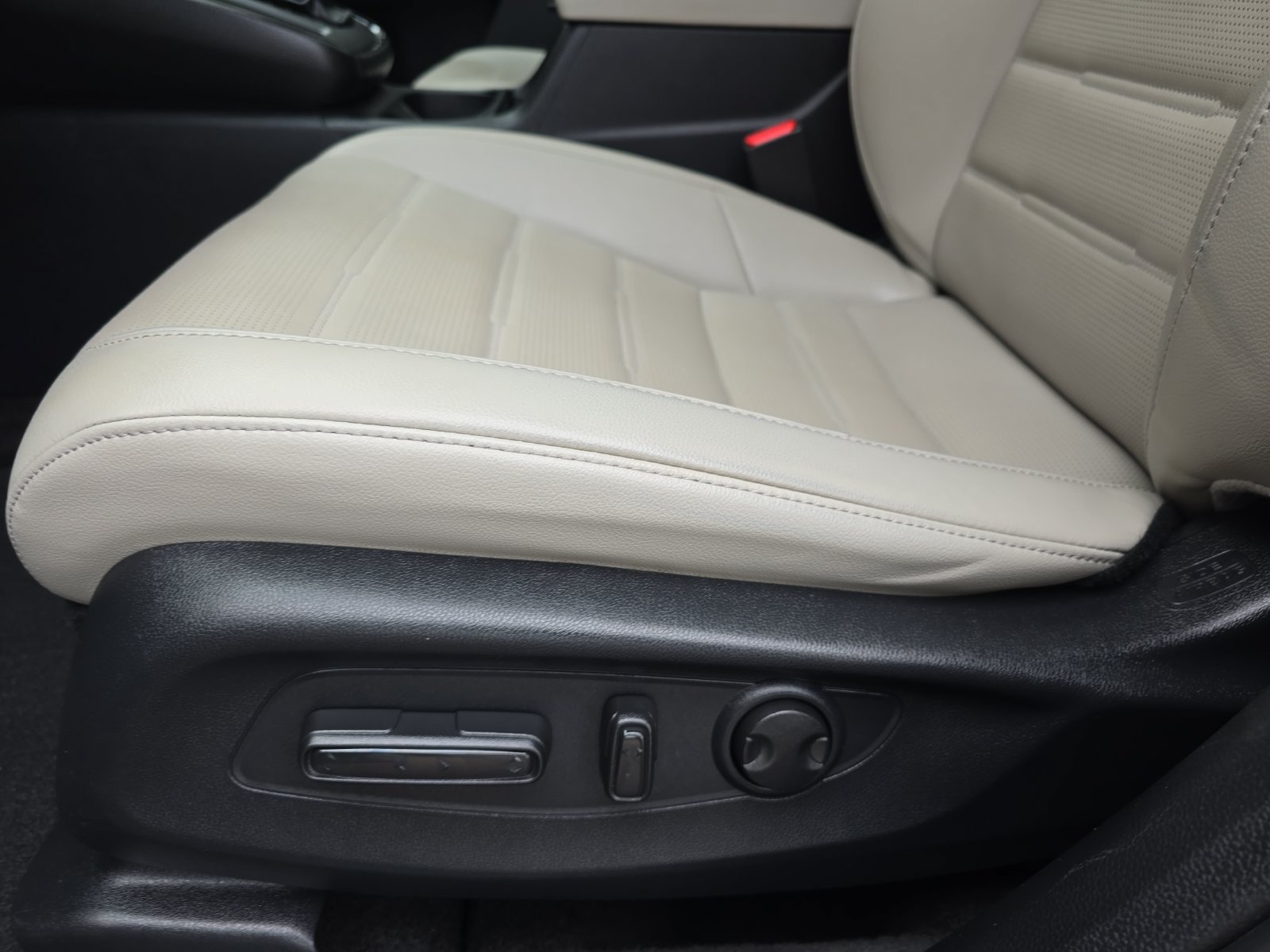 Certified 2024 Honda CR-V EX-L image 28