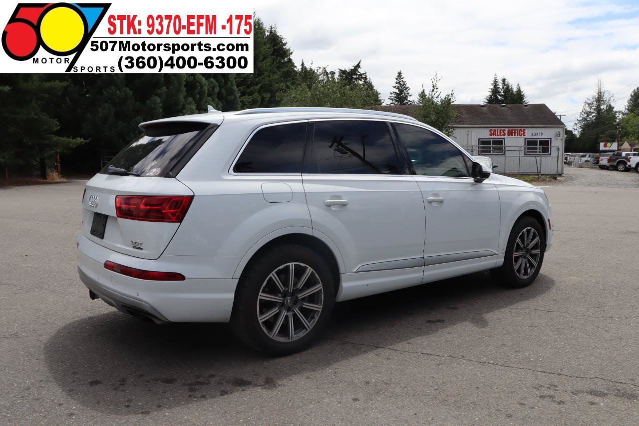 Used 2017 Audi Q7 3.0T Premium Plus w/ Premium Plus Package AWD/4WD image 9