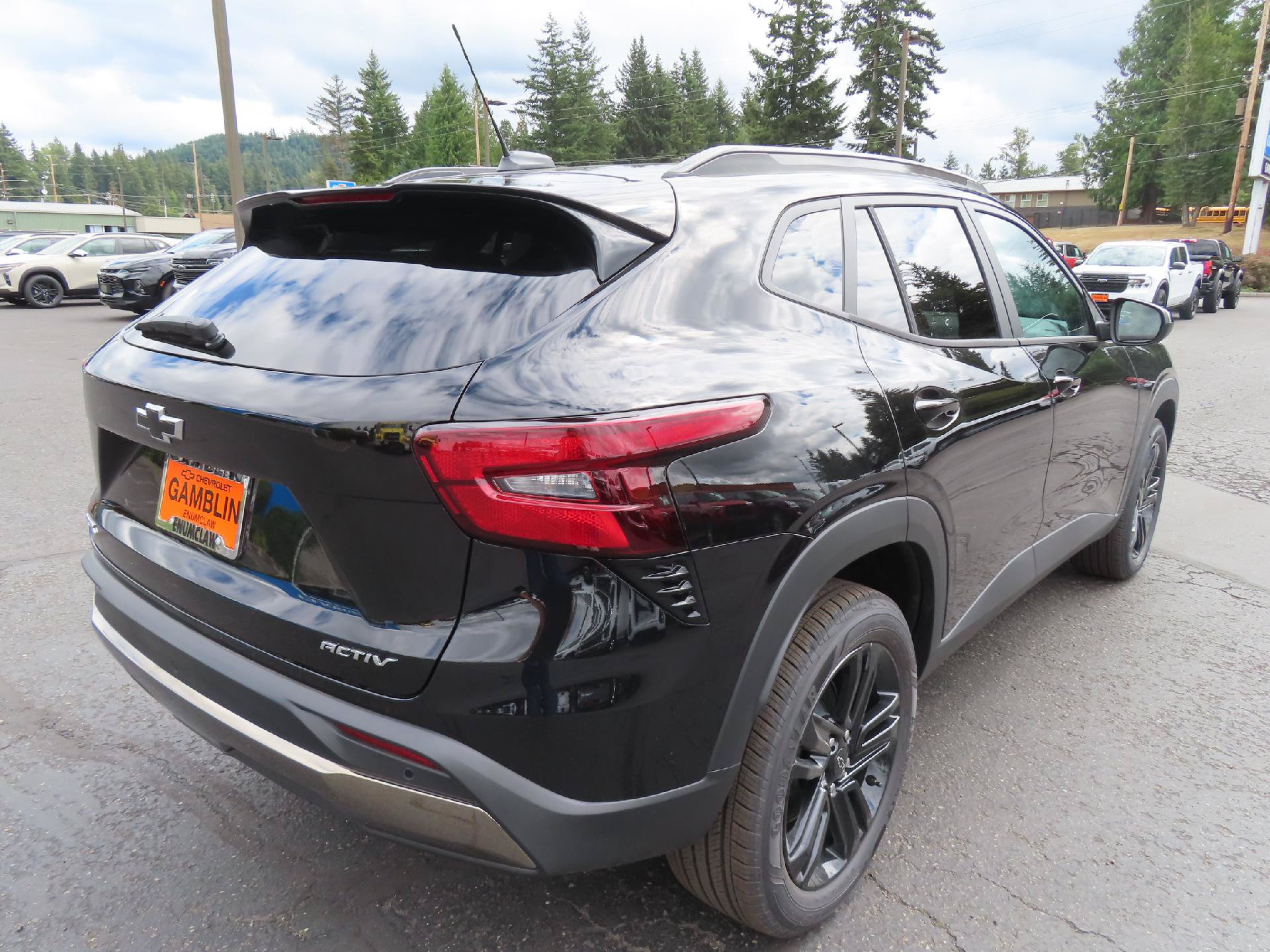 New 2026 Chevrolet Trax ACTIV w/ Driver Confidence Package FWD image 8