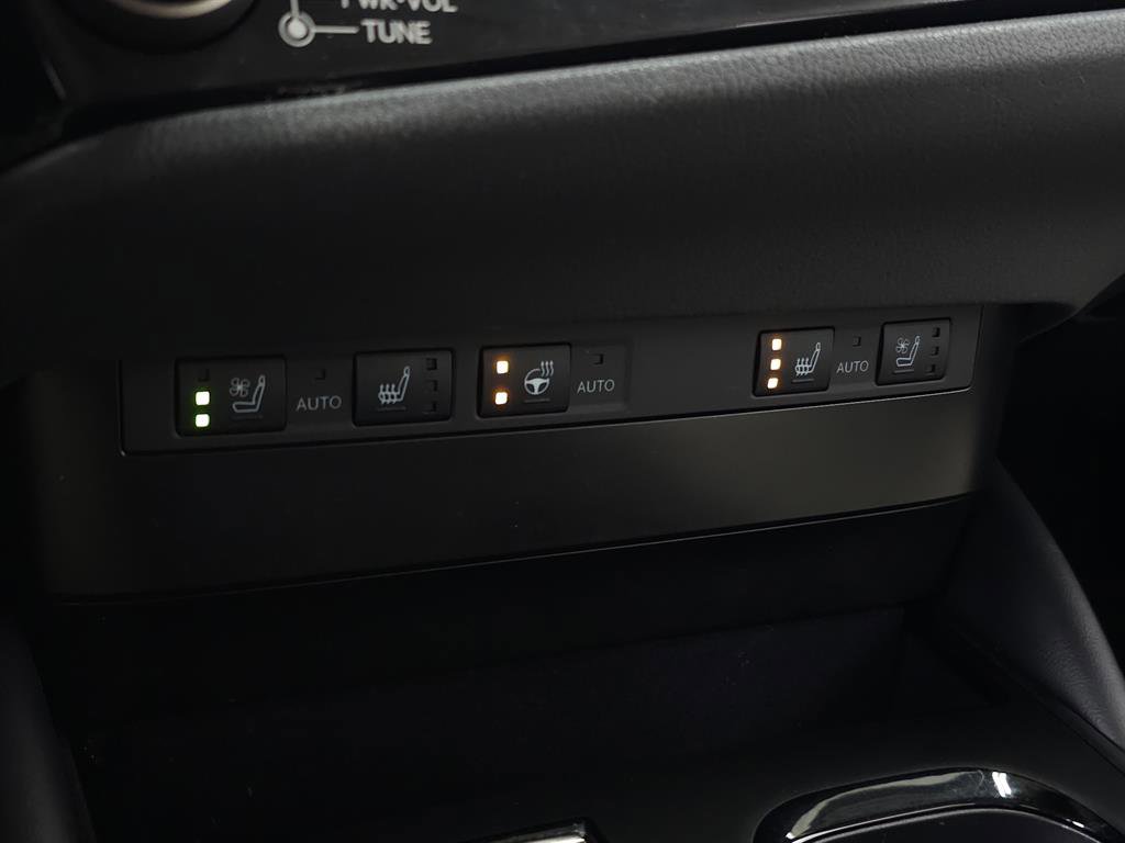 Certified 2024 Lexus ES 350 w/ Premium Package image 28