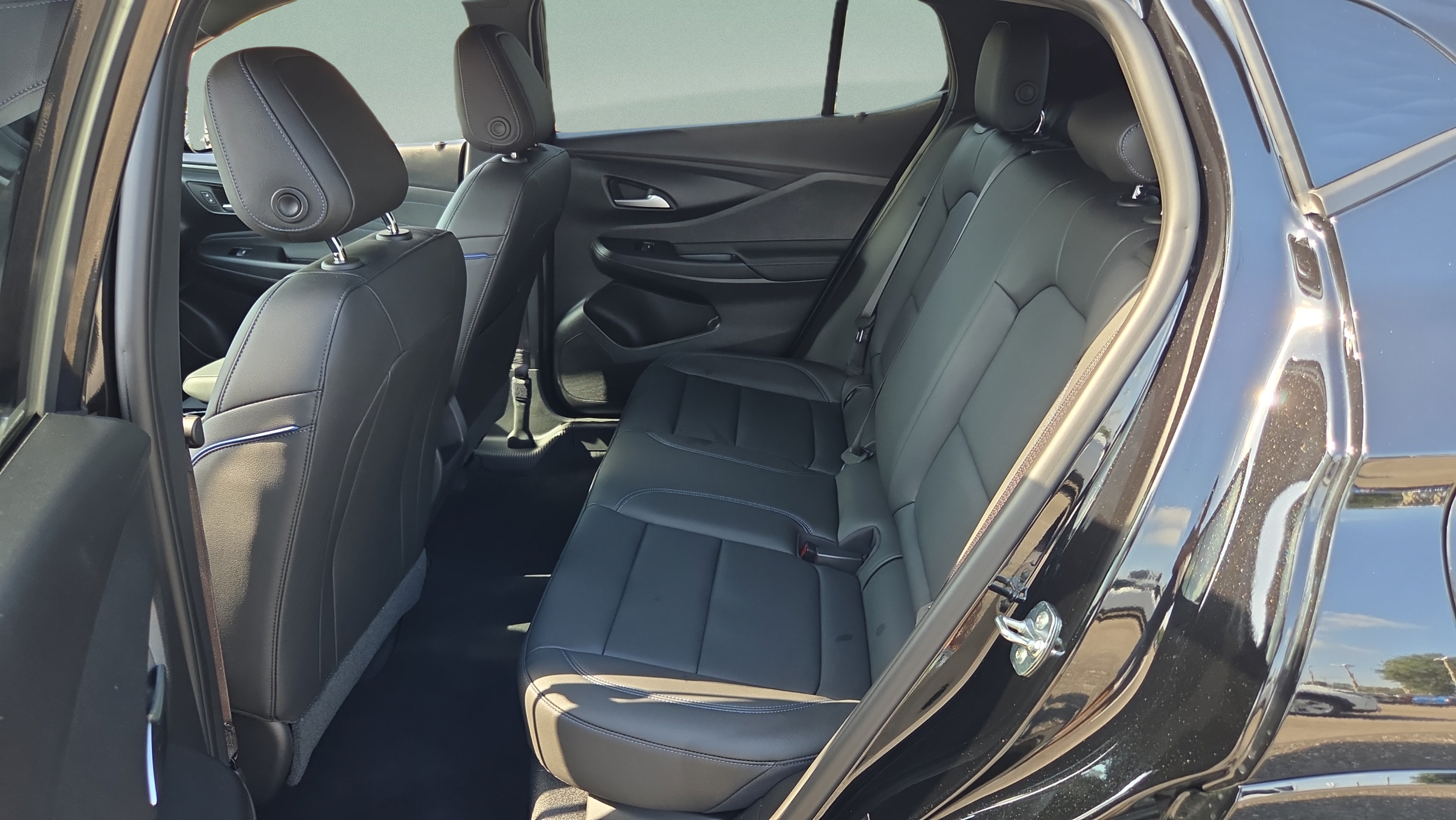 Certified 2026 Buick Envista Sport Touring w/ Convenience I Package FWD image 10