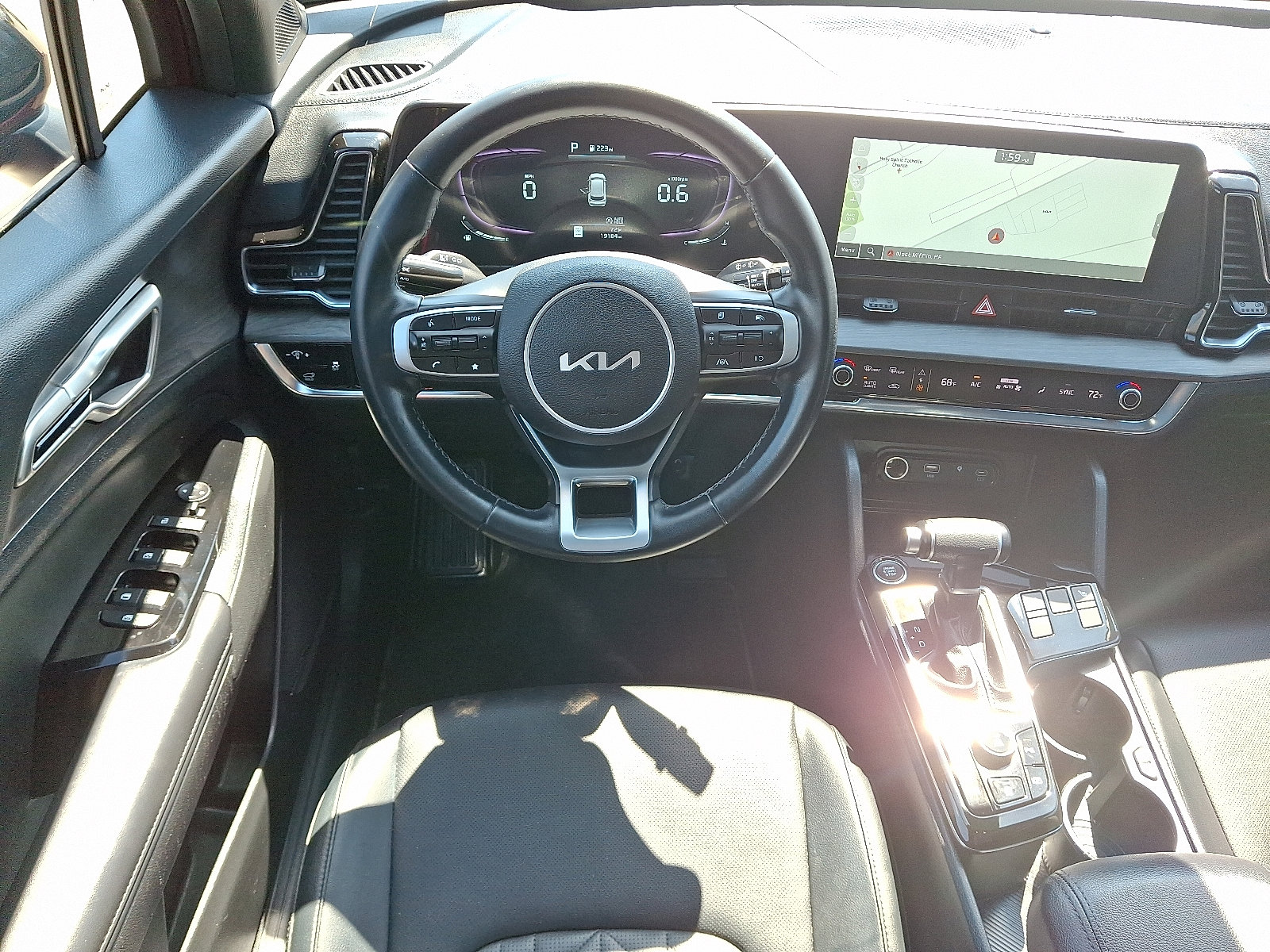Used 2023 Kia Sportage X-Line w/ X-Line Premium Package AWD/4WD image 11