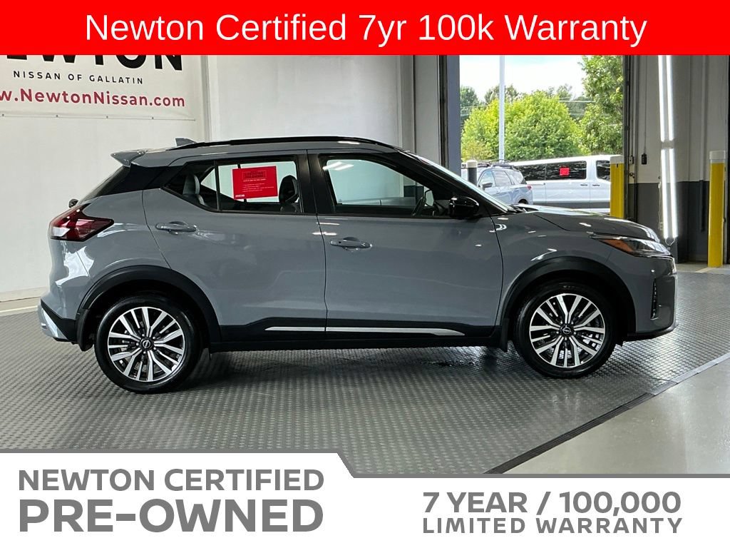 Used 2024 Nissan Kicks SR w/ SR Premium Package FWD image 4