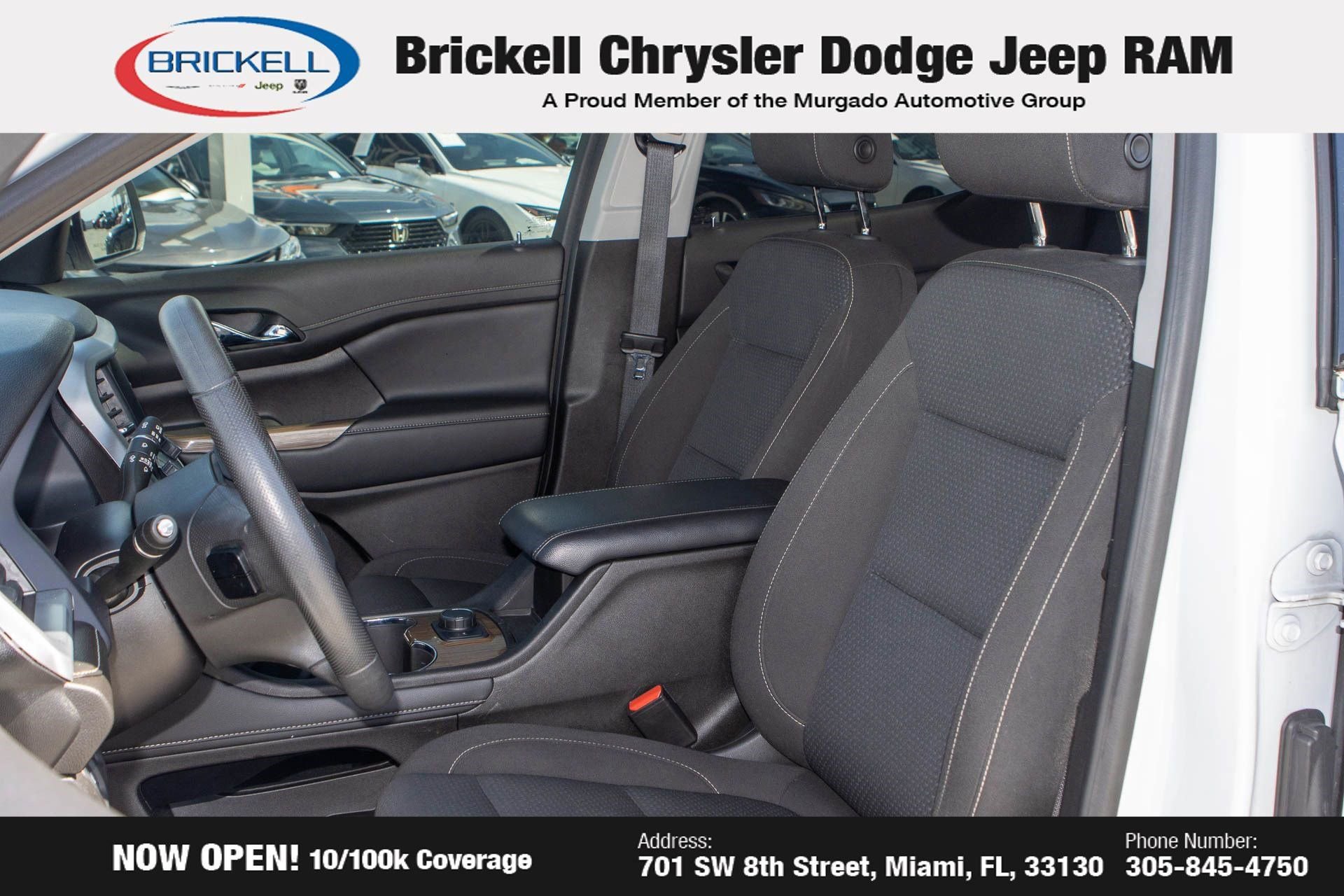 Used 2023 GMC Acadia SLE image 16