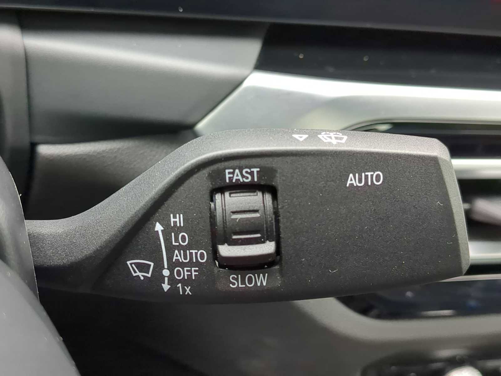 Used 2023 BMW M2 image 25