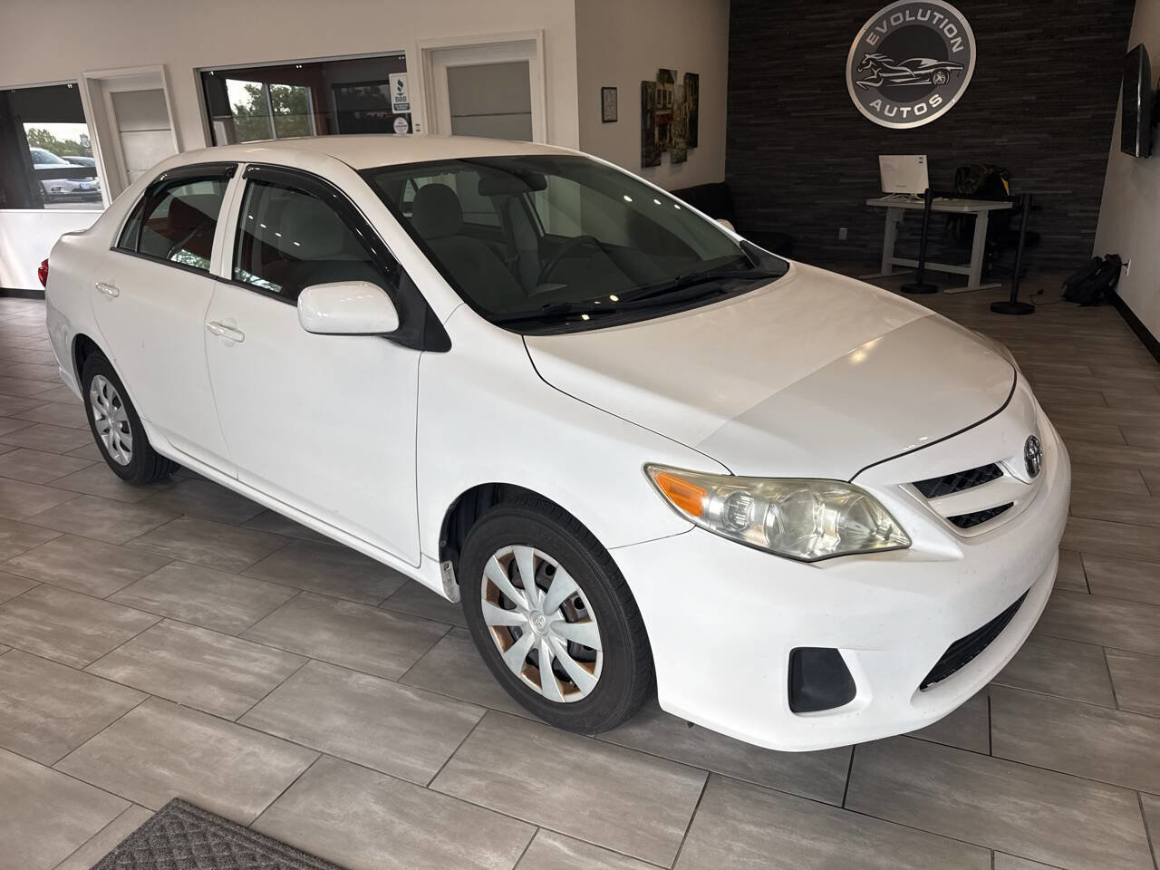 Used 2012 Toyota Corolla L FWD image 8