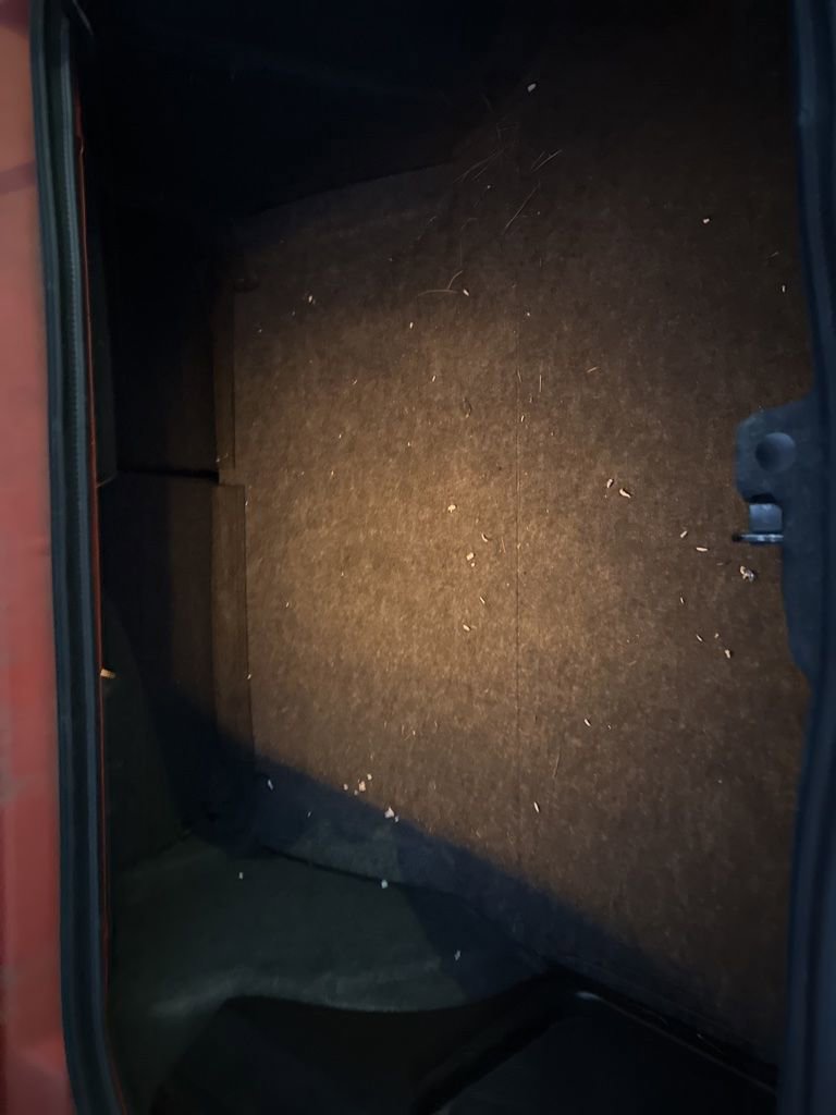 Used 2010 Dodge Challenger SRT8 w/ SRT Option Group II image 7