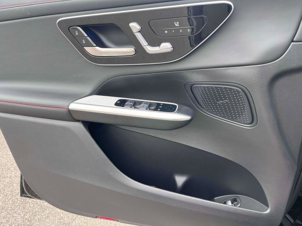 New 2026 Mercedes-Benz GLC 43 AMG 4MATIC image 27