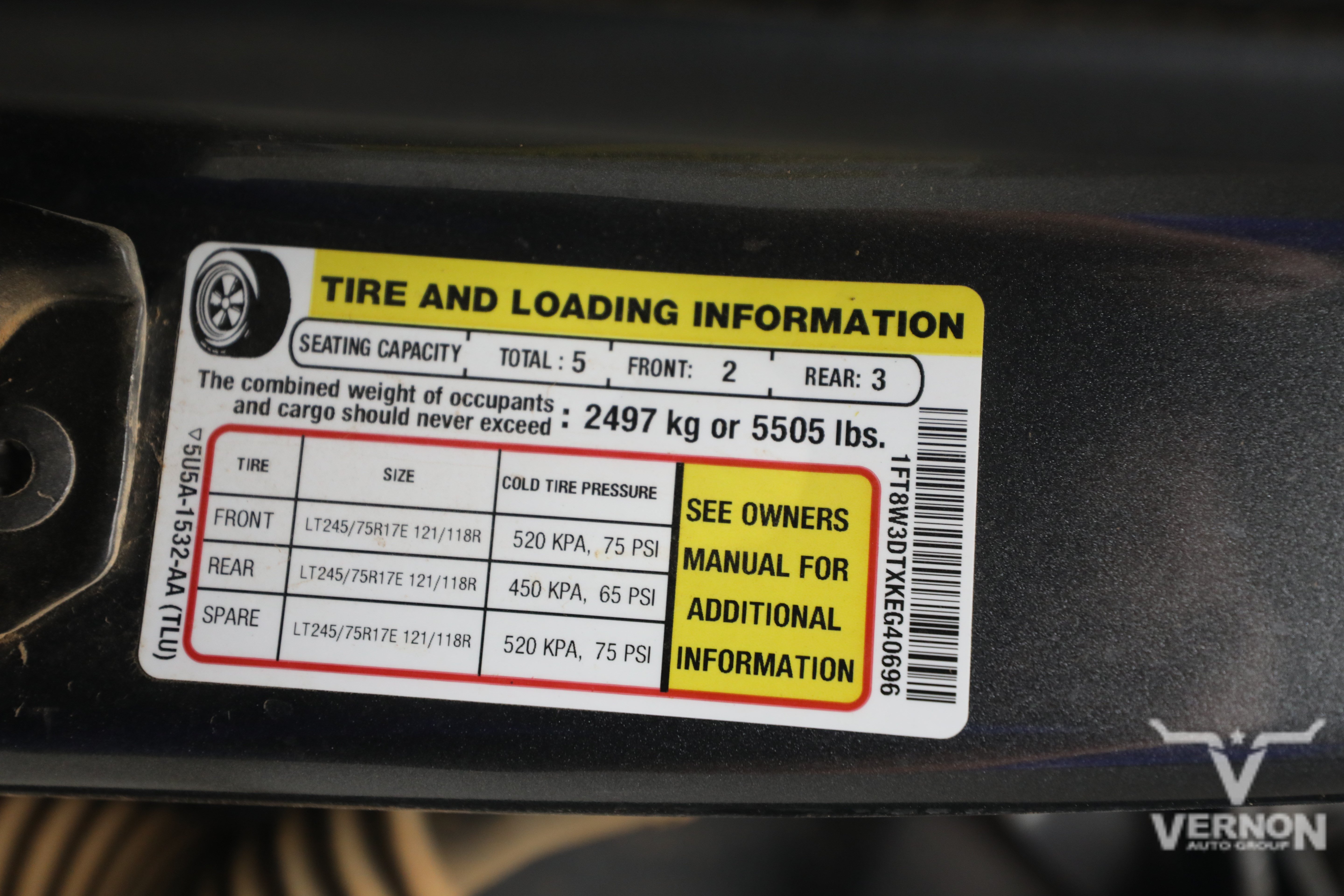 Used 2019 Ford F350 XLT w/ XLT Premium Package AWD/4WD image 11