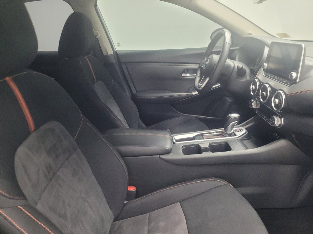 Used 2023 Nissan Sentra SR w/ Midnight Edition Package FWD image 21