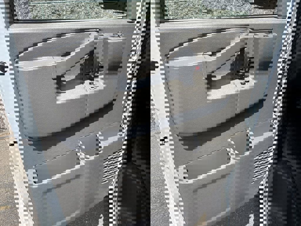 New 2025 Chevrolet Express 2500 w/ Driver Convenience Package RWD image 19