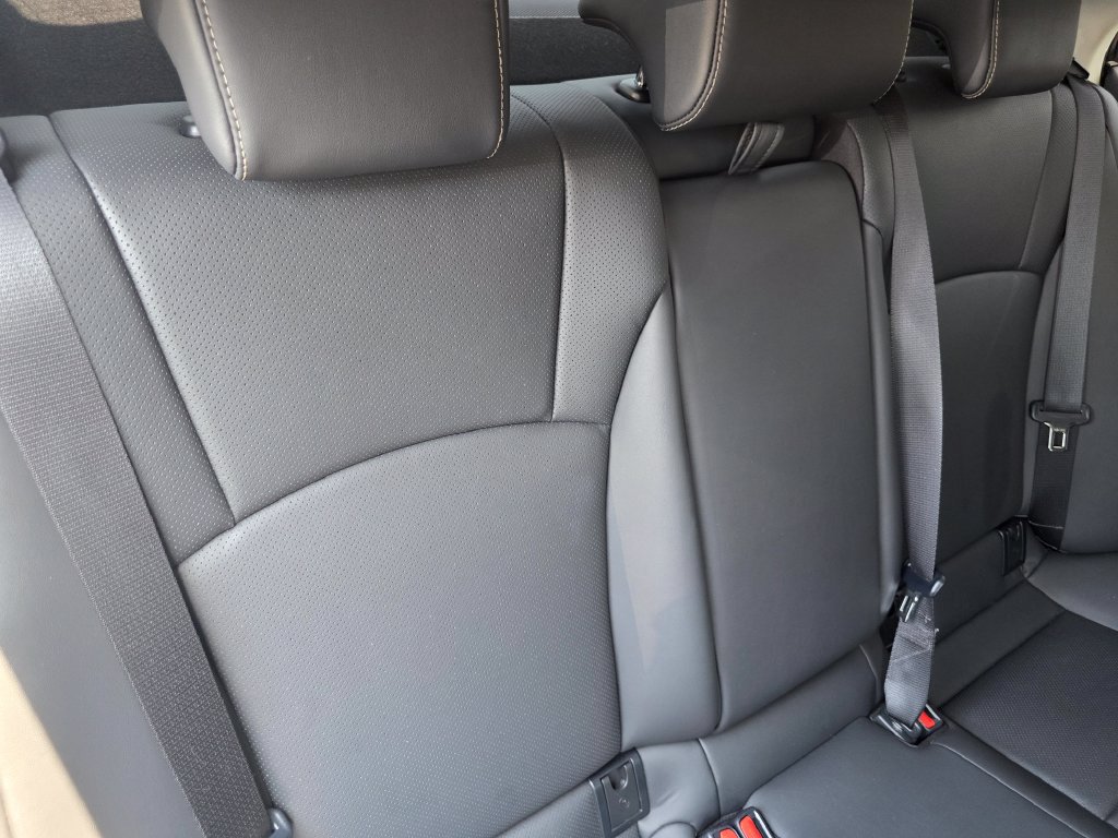 Used 2025 Lexus ES 350 w/ Premium Package FWD image 15