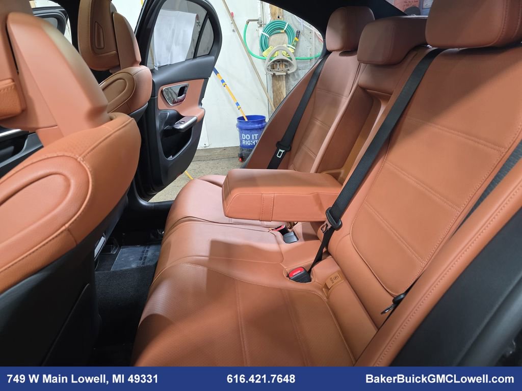 Used 2022 Mercedes-Benz C 300 4MATIC Sedan image 12