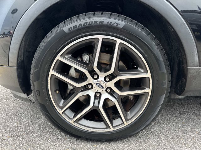 Used 2016 Ford Explorer Sport AWD/4WD image 9