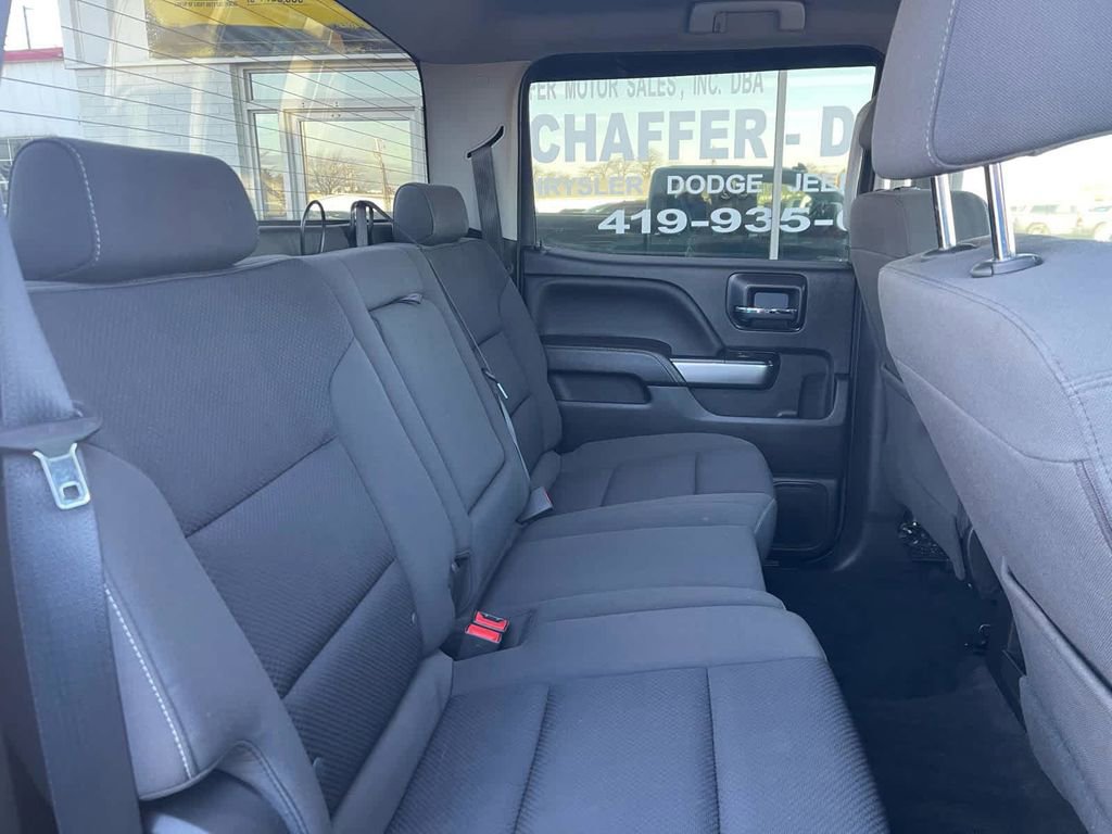 Used 2018 Chevrolet Silverado 1500 LT w/ All Star Edition AWD/4WD image 14