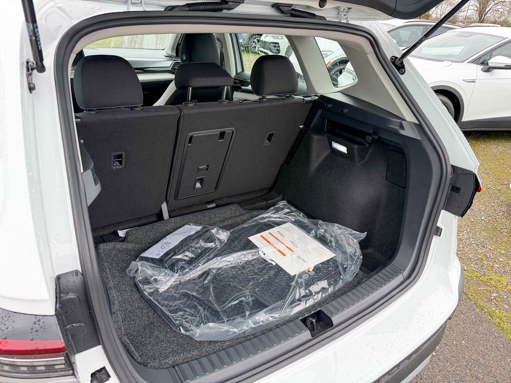 New 2026 Volkswagen Taos S image 22