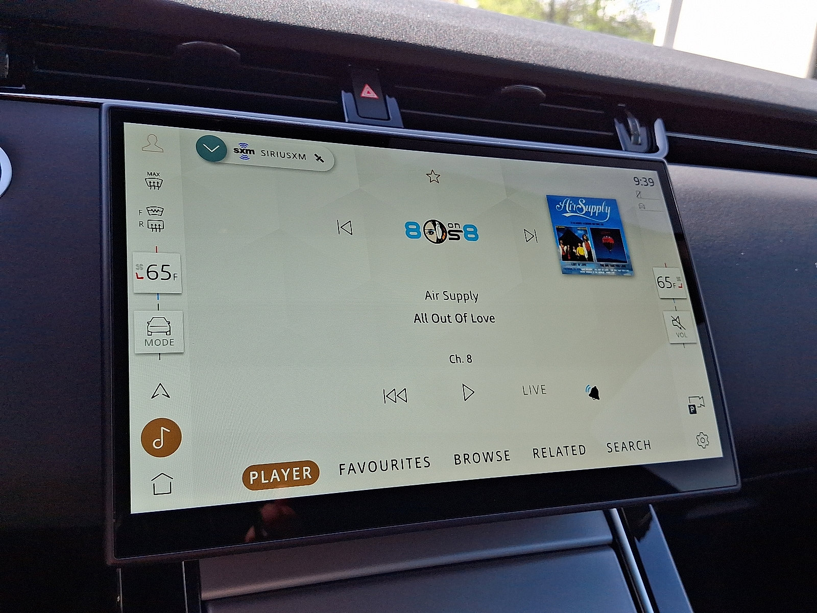 Certified 2025 Land Rover Range Rover Evoque S image 19