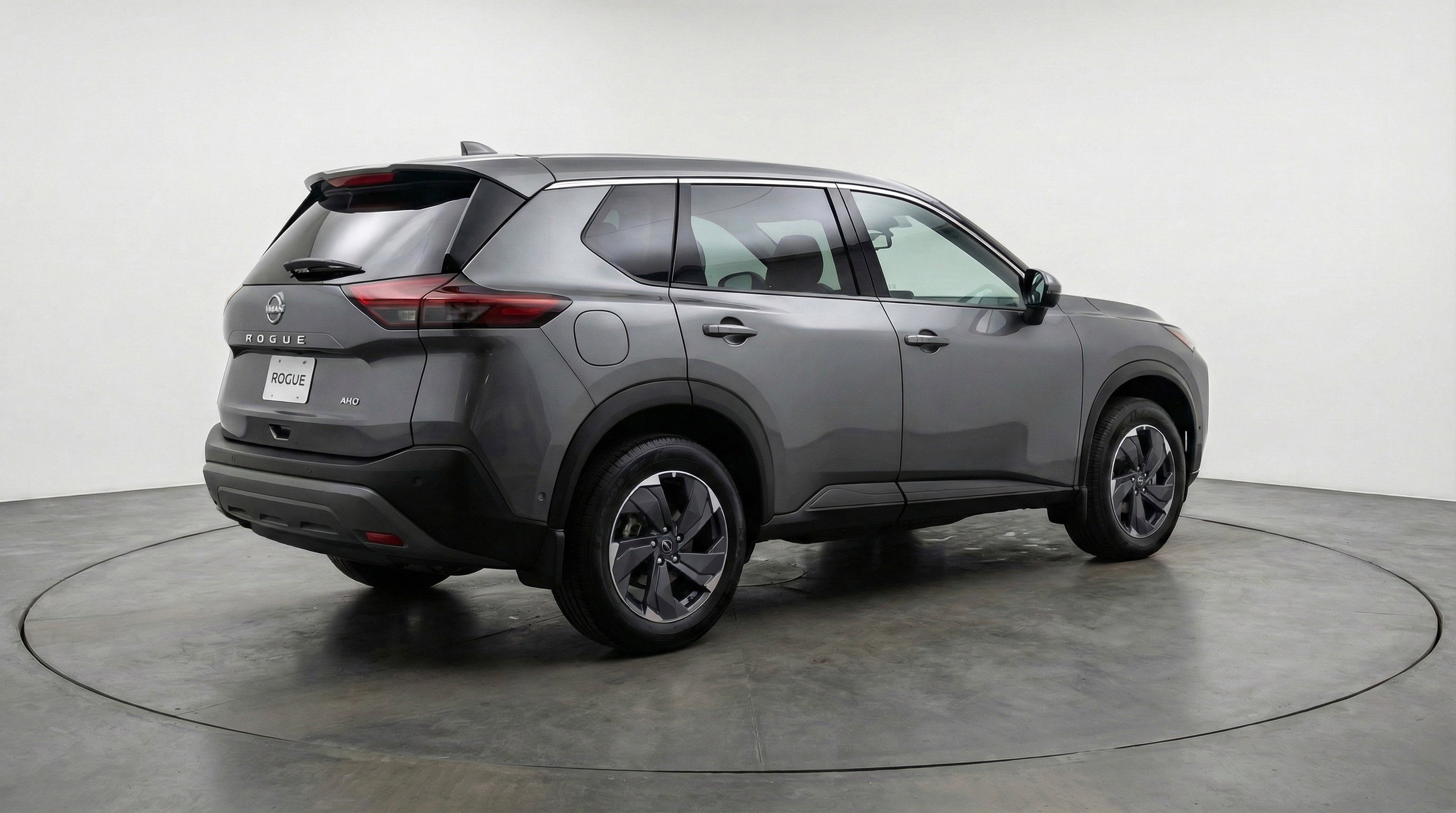 Used 2025 Nissan Rogue SV image 9