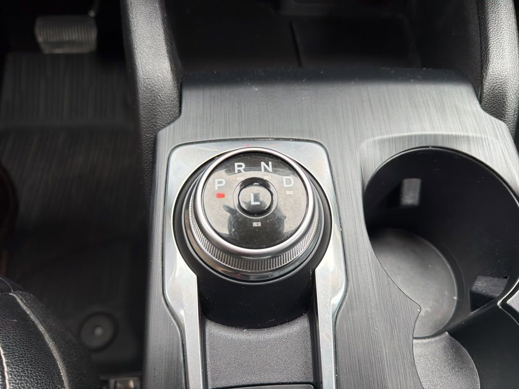 Used 2022 Ford Escape SEL image 28