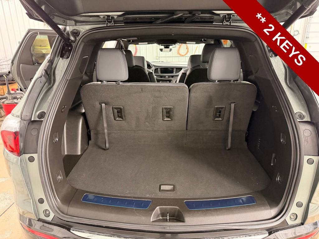 Used 2023 Buick Enclave Essence w/ Sound and Sites Package image 25