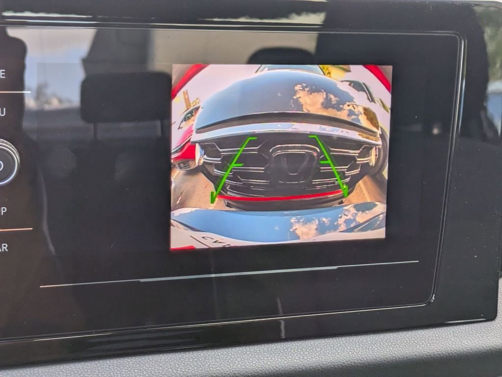 Used 2025 Volkswagen Jetta Sport image 16