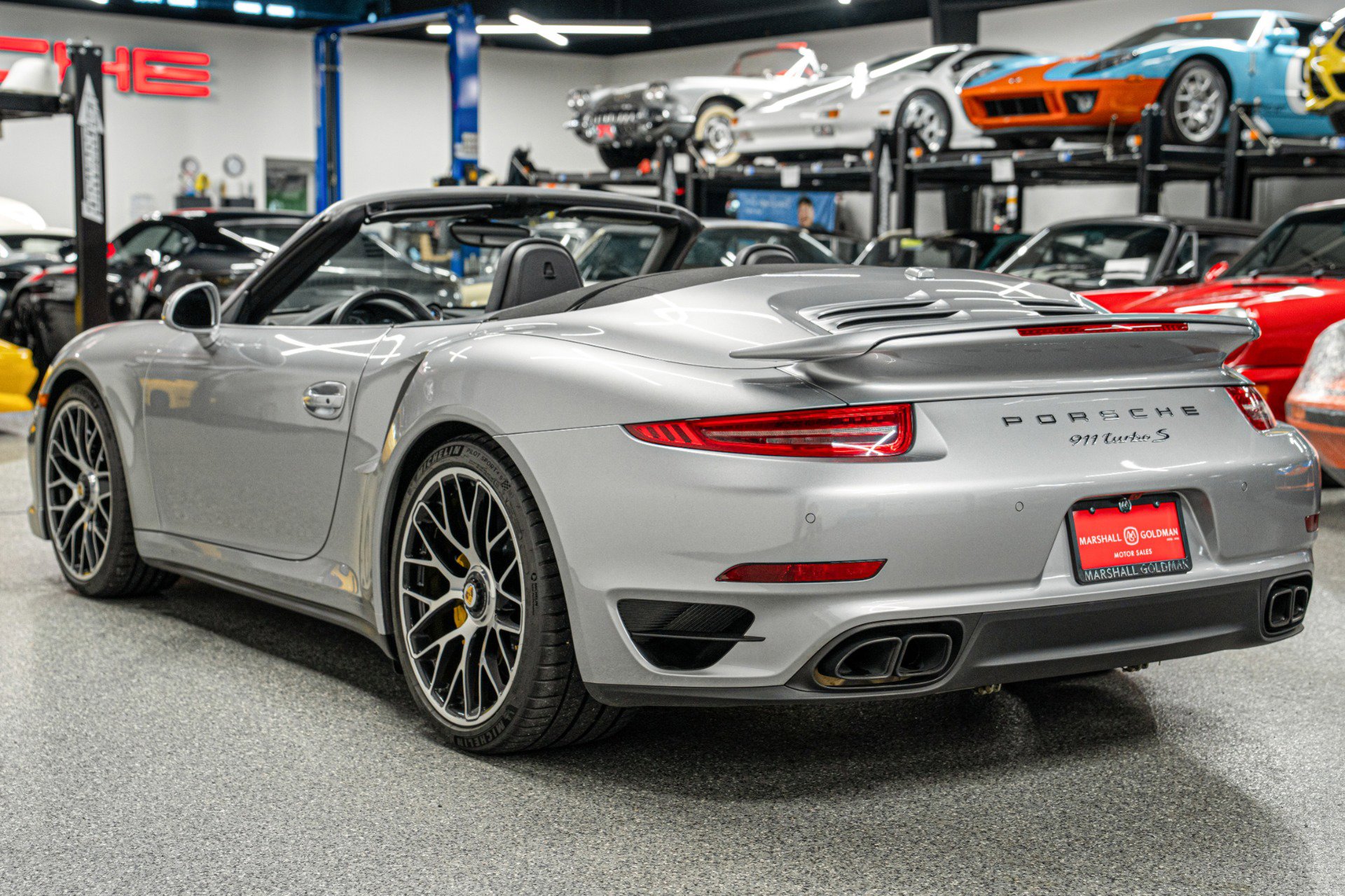 Used 2016 Porsche 911 Turbo S image 6