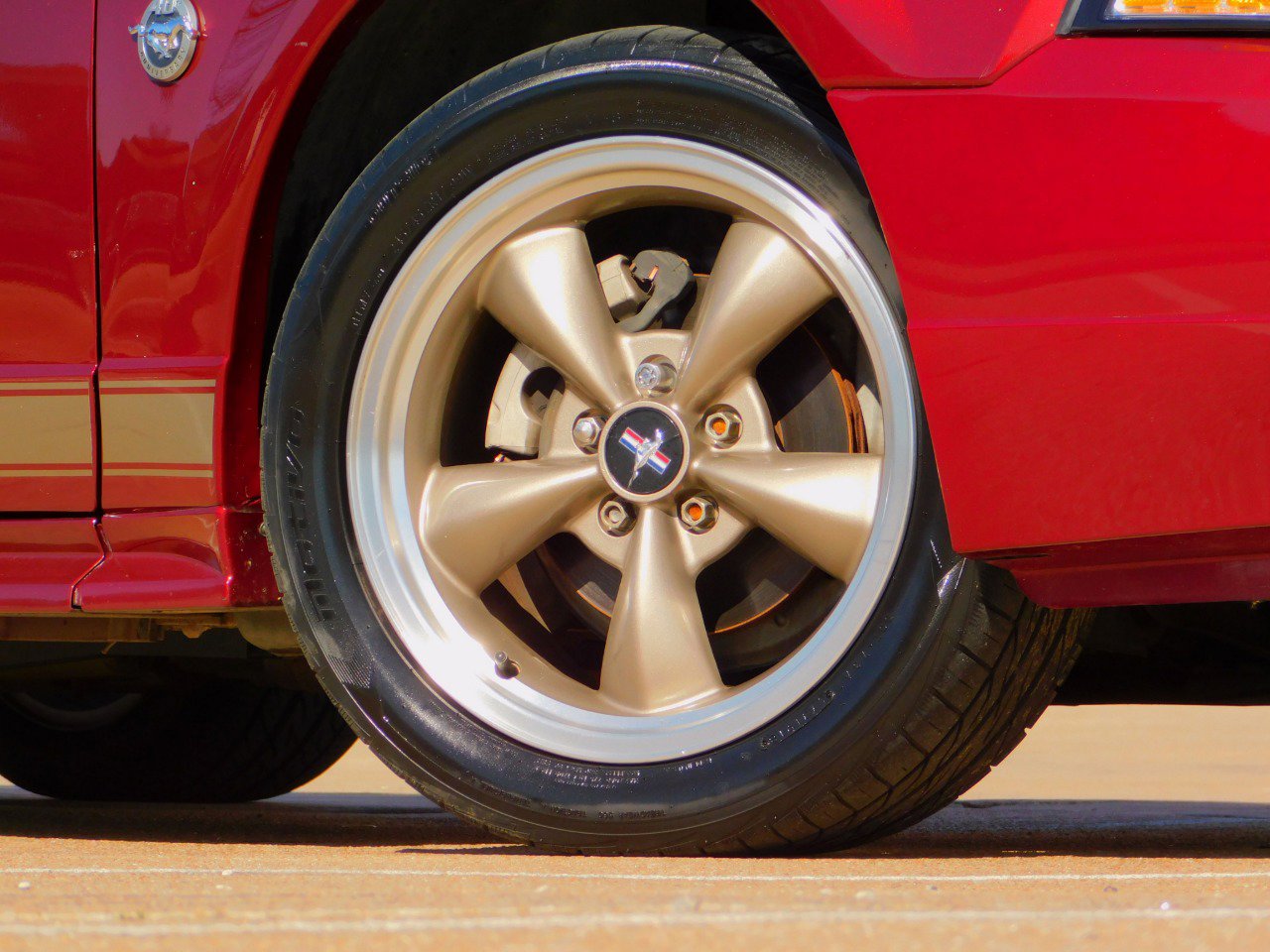 Used 2004 Ford Mustang GT image 8